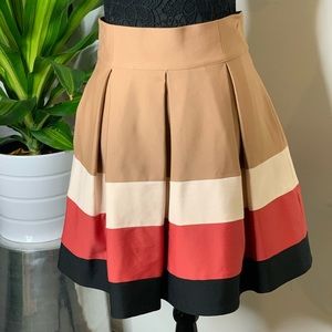 SOLD!! SOLD!! Multi colored pleated skirt with pockets